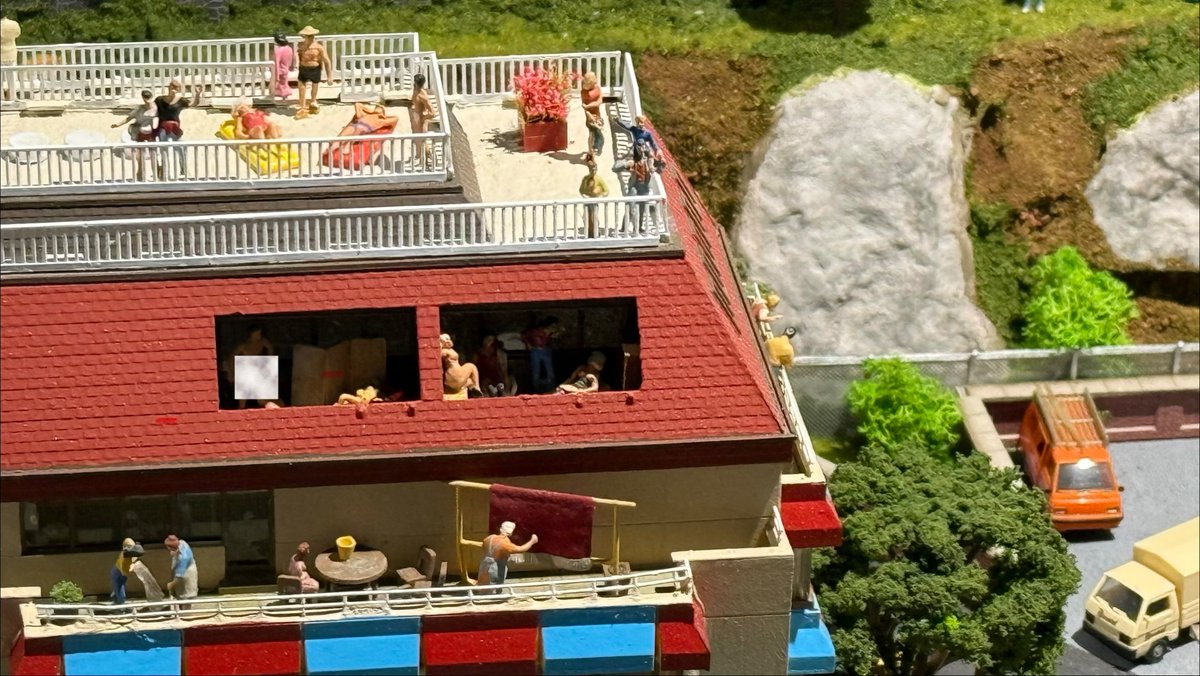 verytinytweets's tweet photo. The Model Village is well-known for being packed with puns and humour, including plenty of subtle adult humour too. 👀

https://t.co/Gp5YNuL2Q5

 #modelvillage #miniature #humour #devon https://t.co/gegU1WJvIo