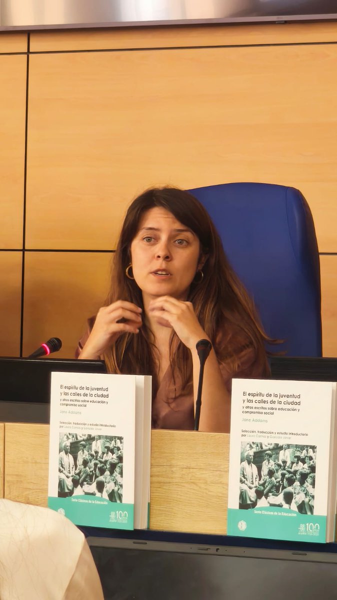 Laura Camas tweet media