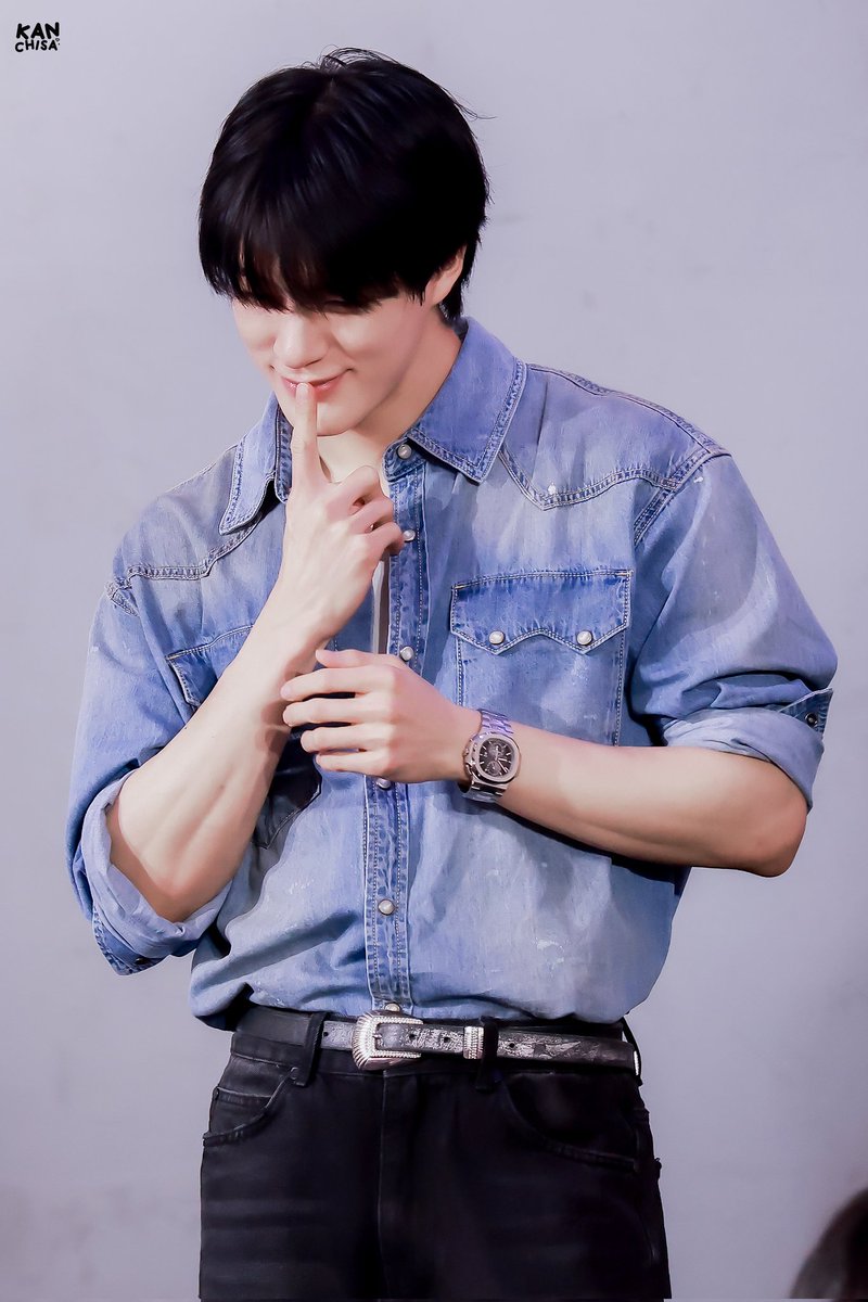 sde_86's tweet photo. Happy birthday boy 🎂🎉

#순순이_제노_데이
#LoveLeeJENODay https://t.co/IWuOaK5PeI
