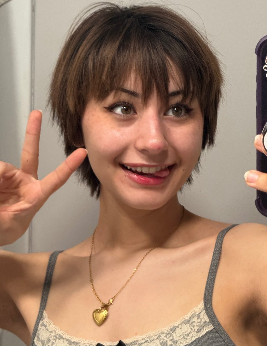 Mimi ✨ tweet media