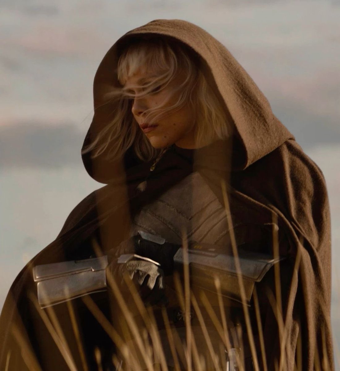 𝙎𝙃𝙄𝙉 𝙃𝘼𝙏𝙄 tweet media