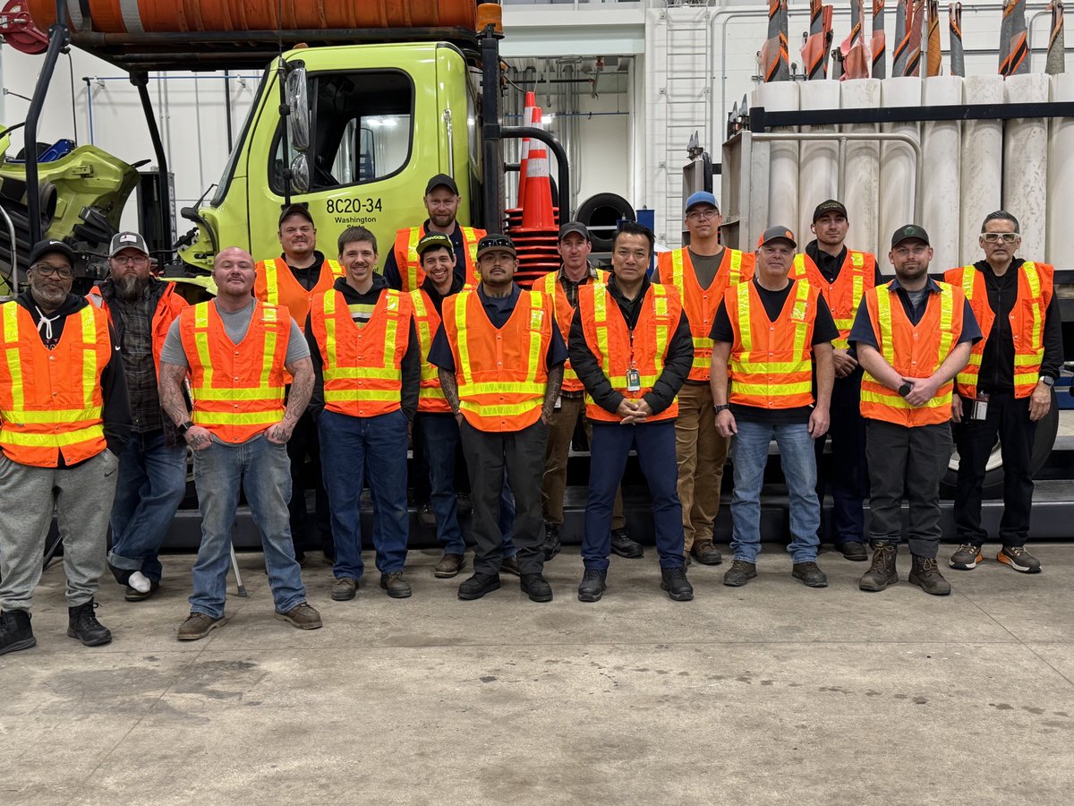Washington State DOT tweet media
