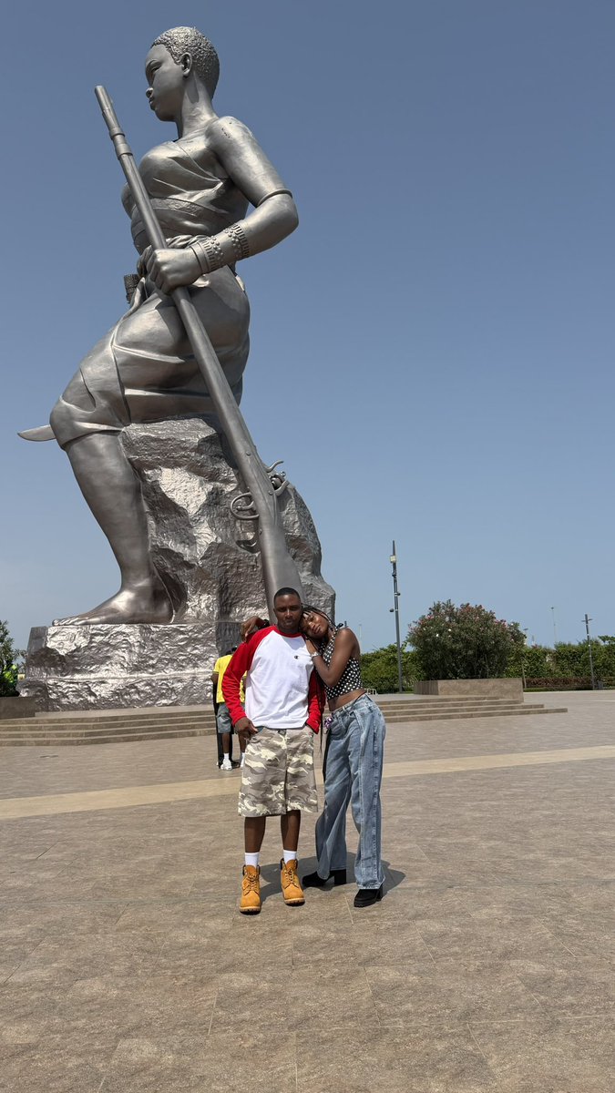 ÅŸ0𝕸Į𝕯Ē💜👟 tweet media