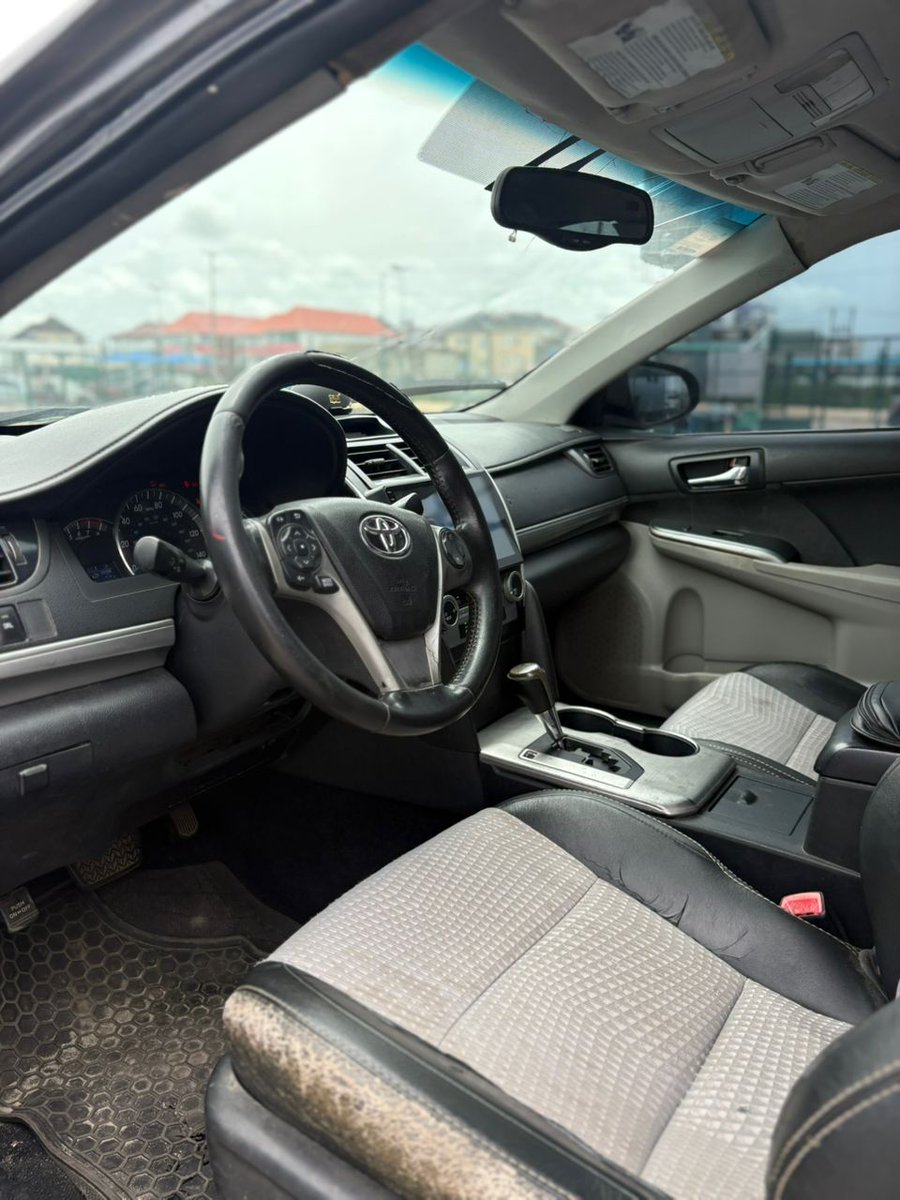 TuzyDavid's tweet photo. Urgent Distress ❕❗❕

2013 Toyota Camry XLE 🚘

•Andriod Screen || Reverse Cam 📸
•Leather interior 💧
•Chilling Ac 💦

•Good Working Condition 💯

•Location : Lekki - Chevron 📍
•Price : 7m 💰
•Contact : 📞 08100894157

#liamrosenior #Chelsea  Calum McFarlane  Iraola https://t.co/j3oZlRqo8m