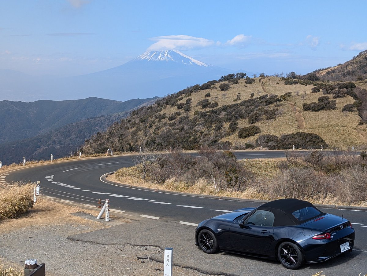 いとー tweet media