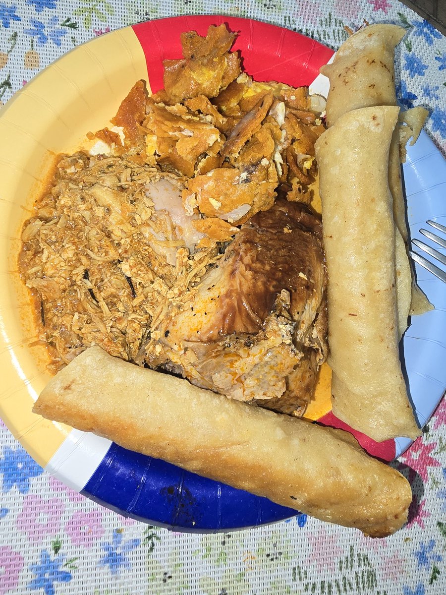 hgarcia7210's tweet image. #lunch #lunchideas #lunchtime #chicken #taquitos #migas #homecooking #momscooking