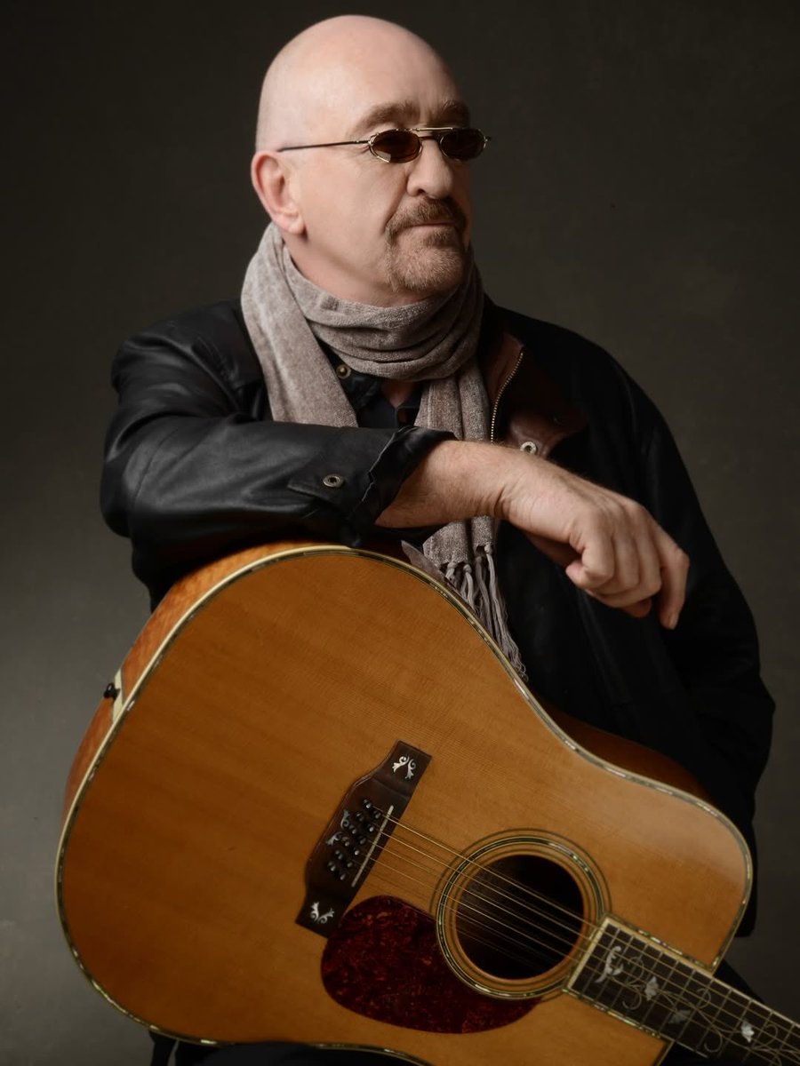 MarshallTucker's tweet photo. Dave Mason. The true success story of a real man is forever imbedded in all of our lives. No stories, no talk, just plain blessings from his contributions to the world! God Bless You, Dave.

– Doug Gray &amp; The Marshall Tucker Band https://t.co/LCWbbKLcBp