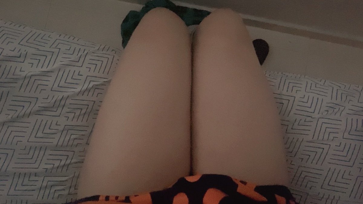 derekcitouu's tweet photo. Foto muslitos :p
#femboy #muslo https://t.co/QjQDtJuvkv