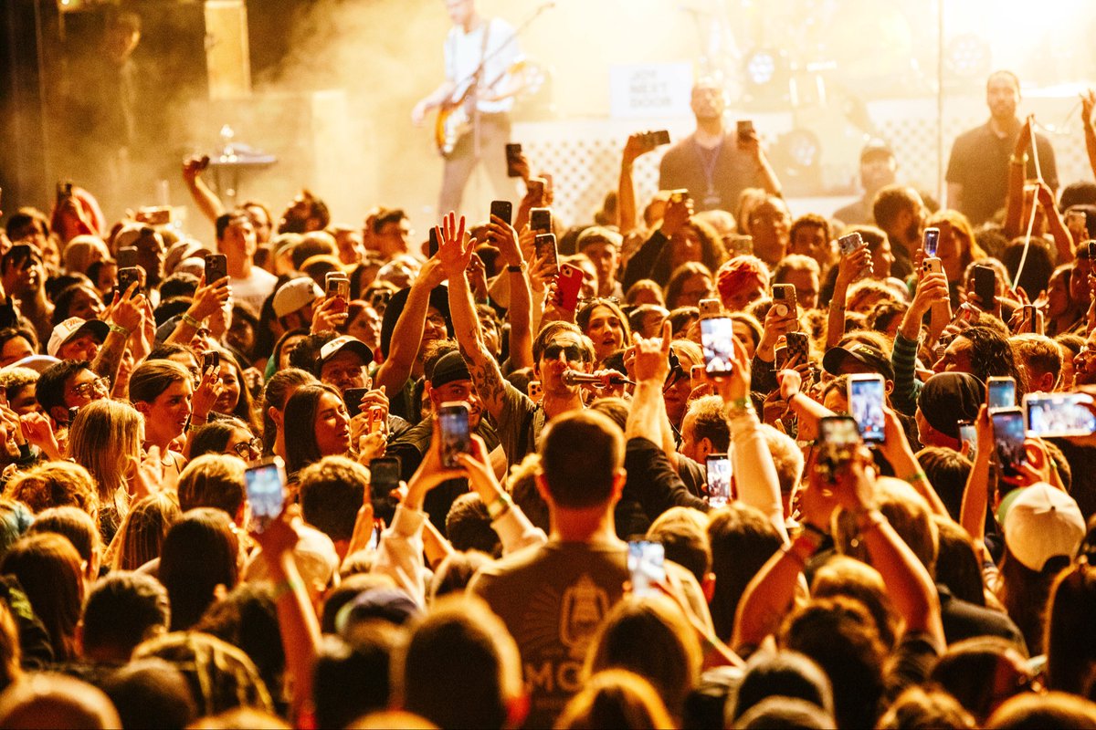 The Maine tweet media