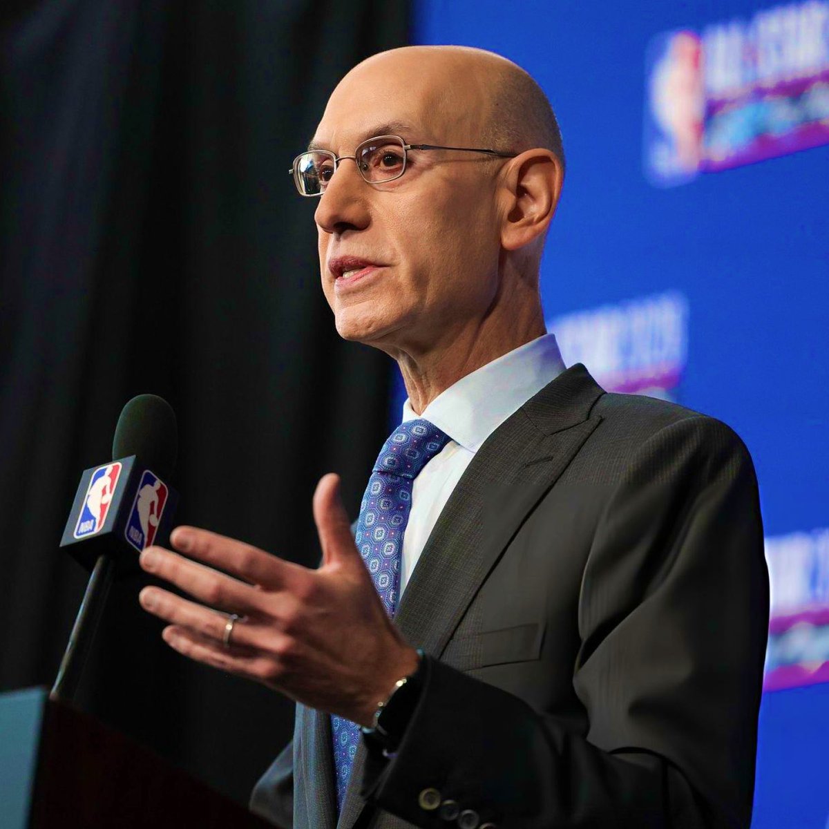 Grizz_Lead's tweet image. Adam Silver shuts down the recent Grizzlies relocation rumors :

“Players I talk to all the time like playing in Memphis… The owner of the Grizzlies (Robert Pera) has no interest in moving the team out of Memphis. He’s made that clear… Memphis has been a great market