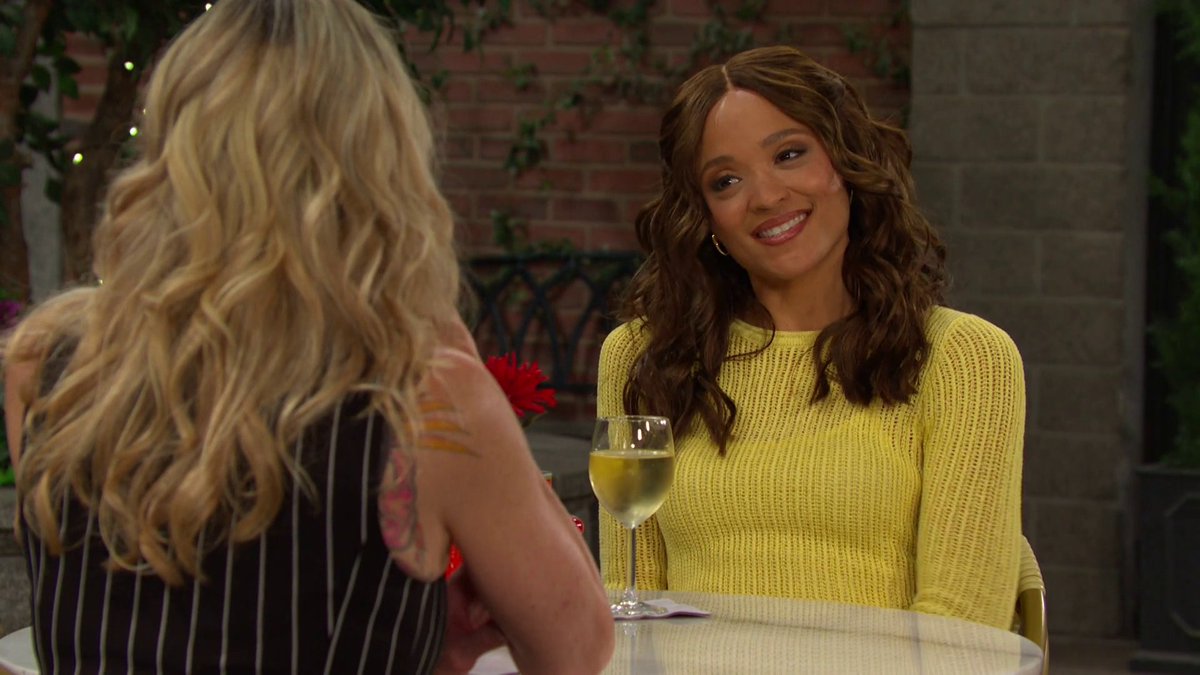 EliandLani's tweet image. Lani tells Kristen that her and Eli are moving back to Salem. #Elani #Days