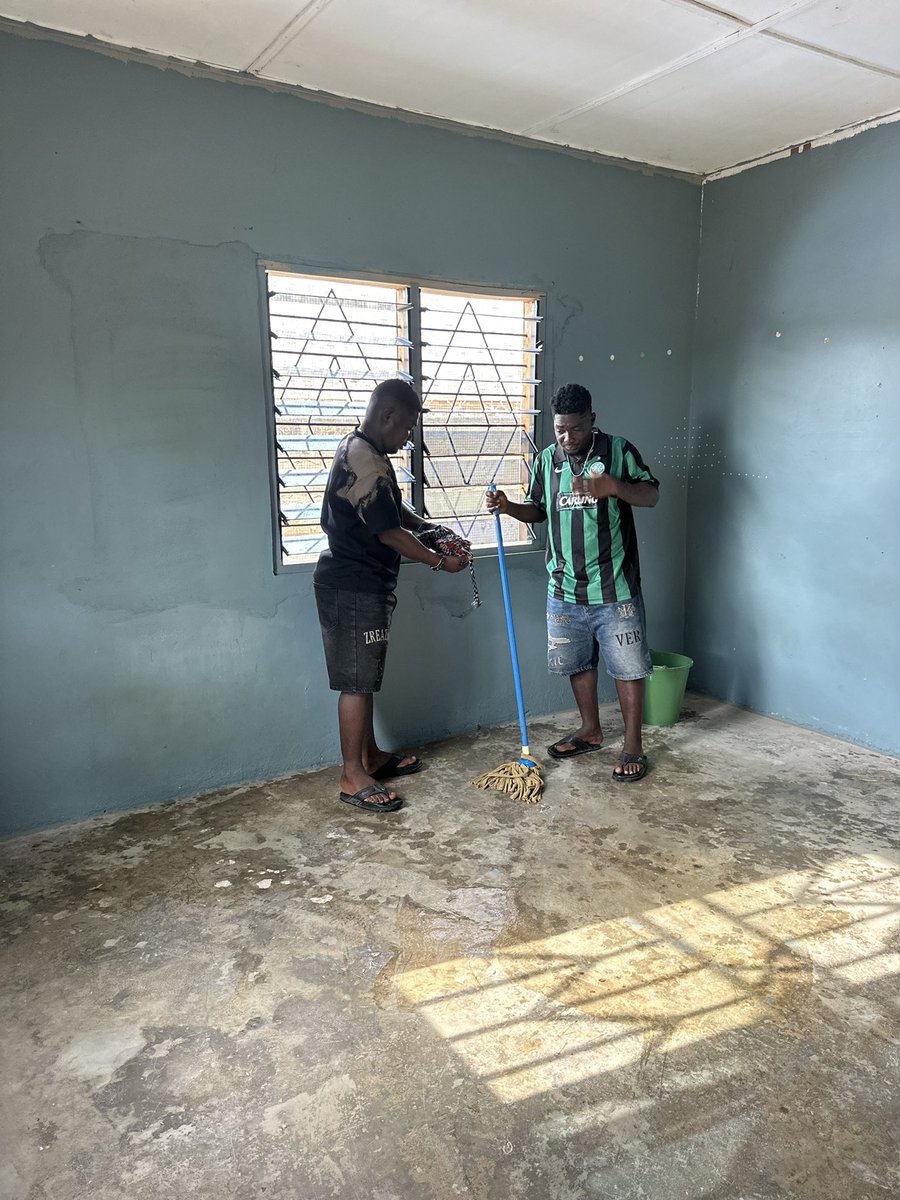 We’ve acquired a new rented house for the amputated mother and her twins….Painting is done, mobbing dirts from the floor, removing cobwebs and wiping off dirt from louvers(windows).

Who is also ready to see their new room??