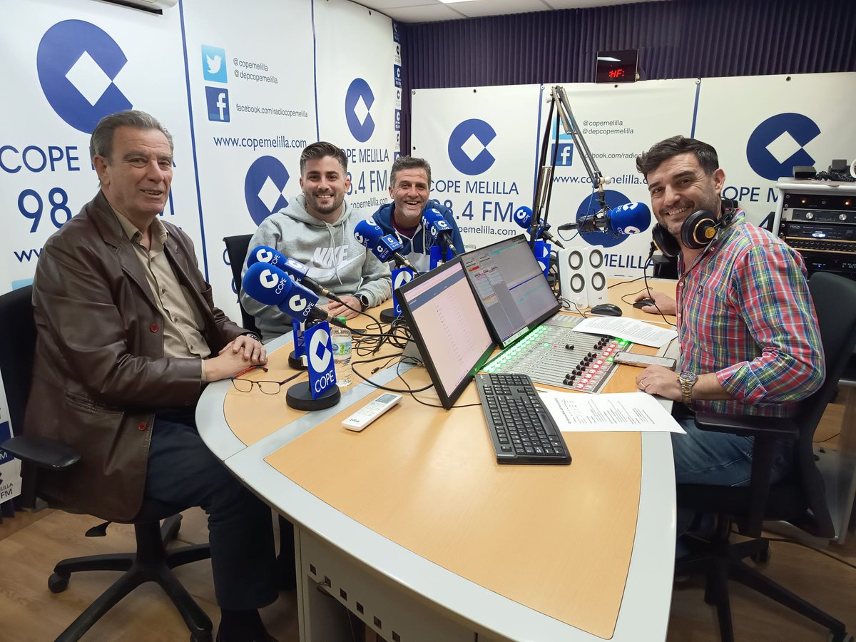 cope_melilla's tweet photo. En la Tertulia de Deportes COPE Melilla con @Dupi5, hemos analizado la  actualidad del deporte melillense con nuestros contertulios @amiran02, @cafetera_feliz y @nitroso_92.
No te lo pierdas!!!
https://t.co/gv0qODttG6 https://t.co/g4H1rWgGfl