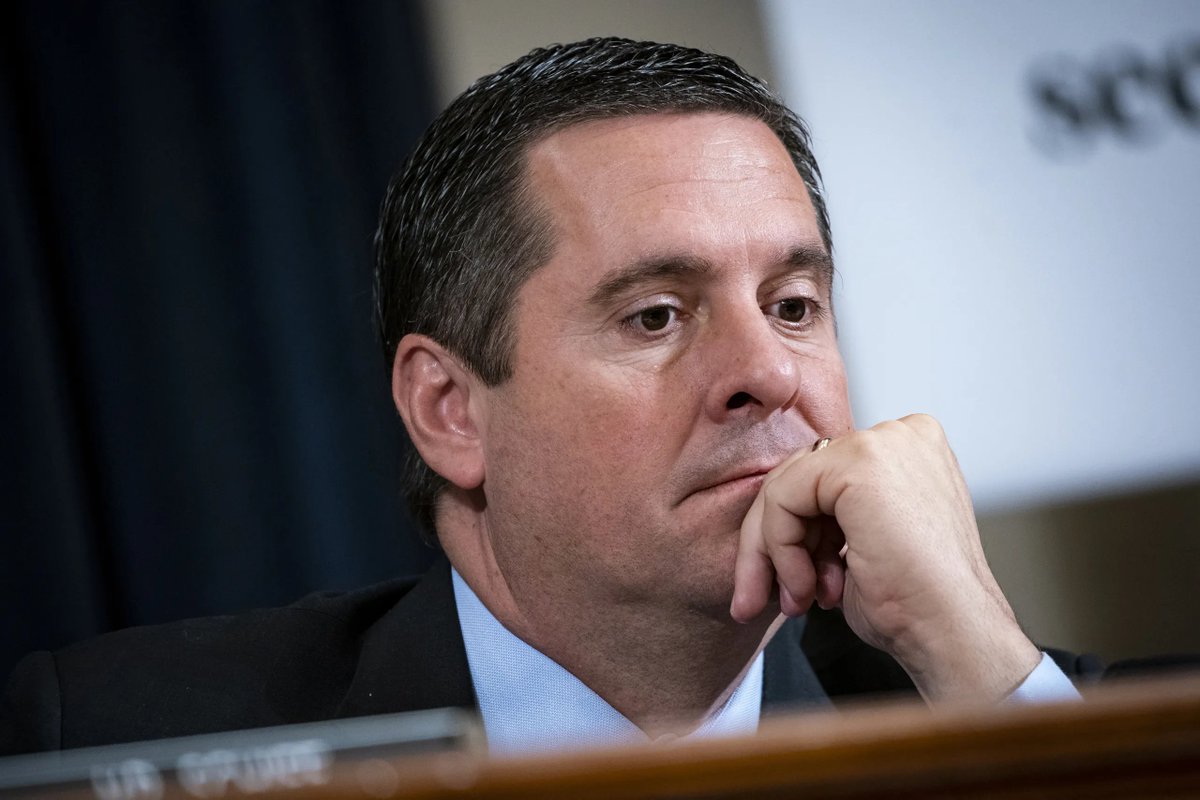 WallStRollup's tweet photo. Devin Nunes is out as CEO at Trump Media.

FY25 revenue was $3.68 million. 

When the company launched, they were expecting $1.8B of revenue in 2025 and $3.6B in 2026. https://t.co/l5VOHcNL1c