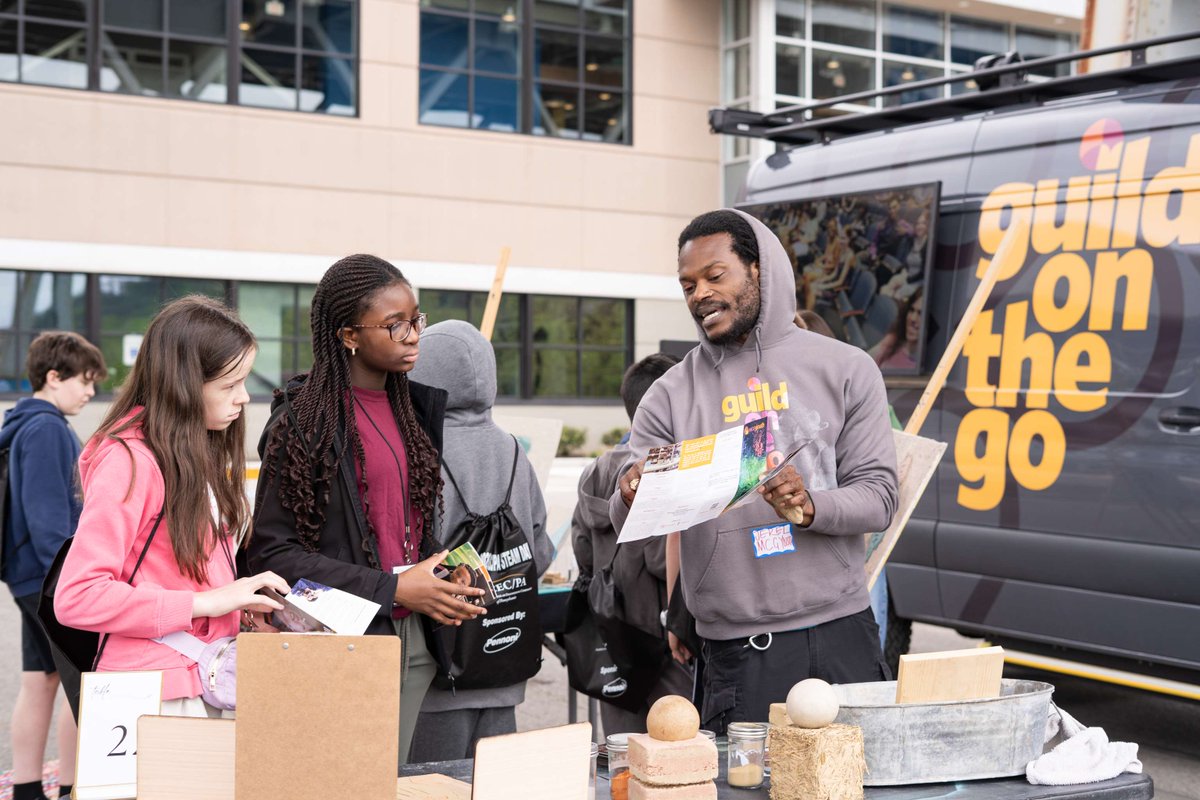 ACEC_PA's tweet image. ACEC/PA’s inaugural STEAM Day was a huge success! Over 150 middle school students from across the western region came together for a hands-on introduction to engineering, exploring how STEAM shapes the world around them. 
#ACECPA #STEAM #FutureEngineers #InvestInYourAssociation