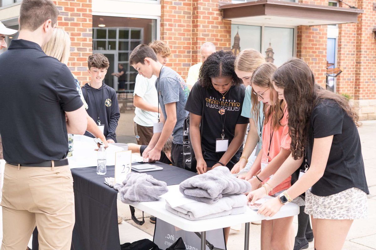 ACEC_PA's tweet image. ACEC/PA’s inaugural STEAM Day was a huge success! Over 150 middle school students from across the western region came together for a hands-on introduction to engineering, exploring how STEAM shapes the world around them. 
#ACECPA #STEAM #FutureEngineers #InvestInYourAssociation