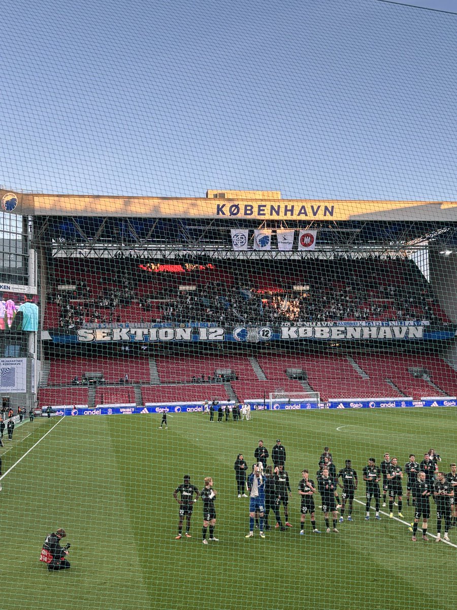 Mikkel tweet media