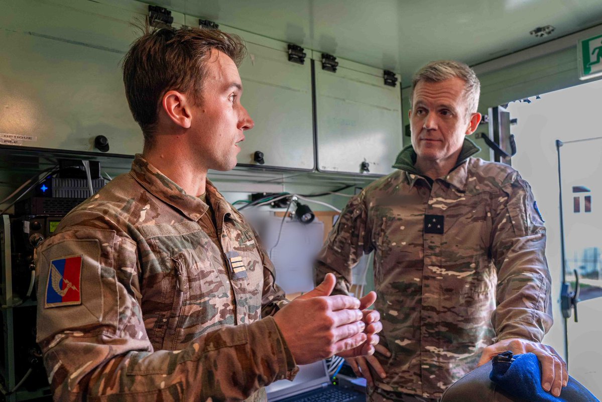 19e brigade d’artillerie tweet media