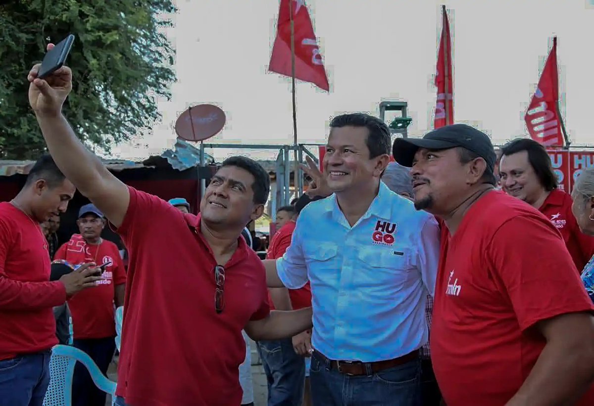 El principal favorecido de Alba Petróleos por su infuencia en el FMLN es Willian Soriano Cruz, padre del diputado.  En 2012, la familia del diputado estaba a punto de perder bienes valorados en $888 mil en un embargo impulsado por el Banco Hipotecario hasta que Alba Petróleos los