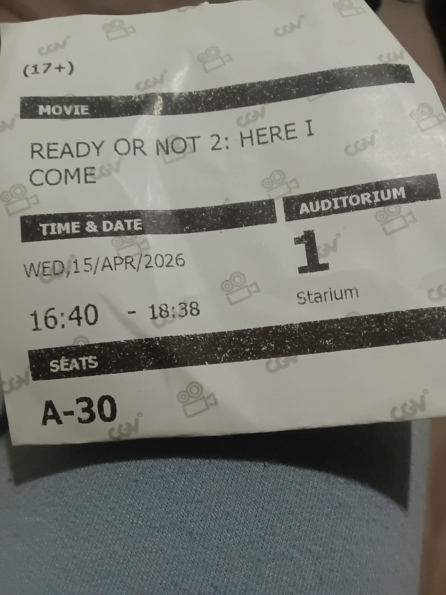 xmasiar's tweet image. # i was ready: came there, not i?
#LatePost cenah anjai
(studio/such 1 pula bjir) wqwqwqwq