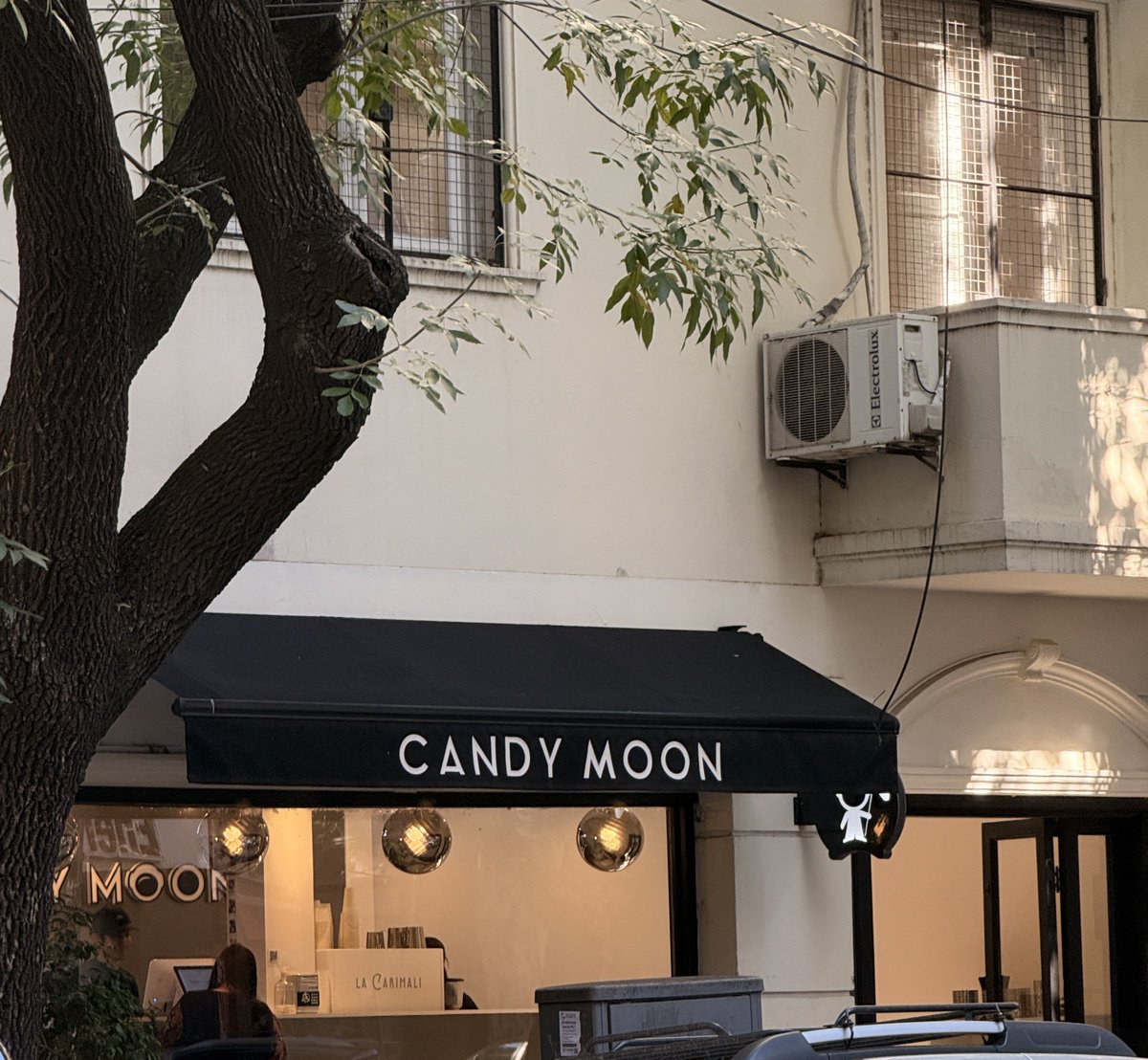 La Marian tweet media