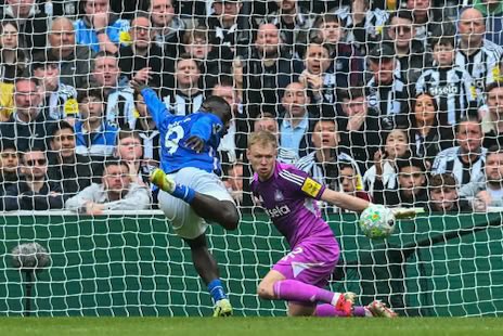 Keith Downie tweet media