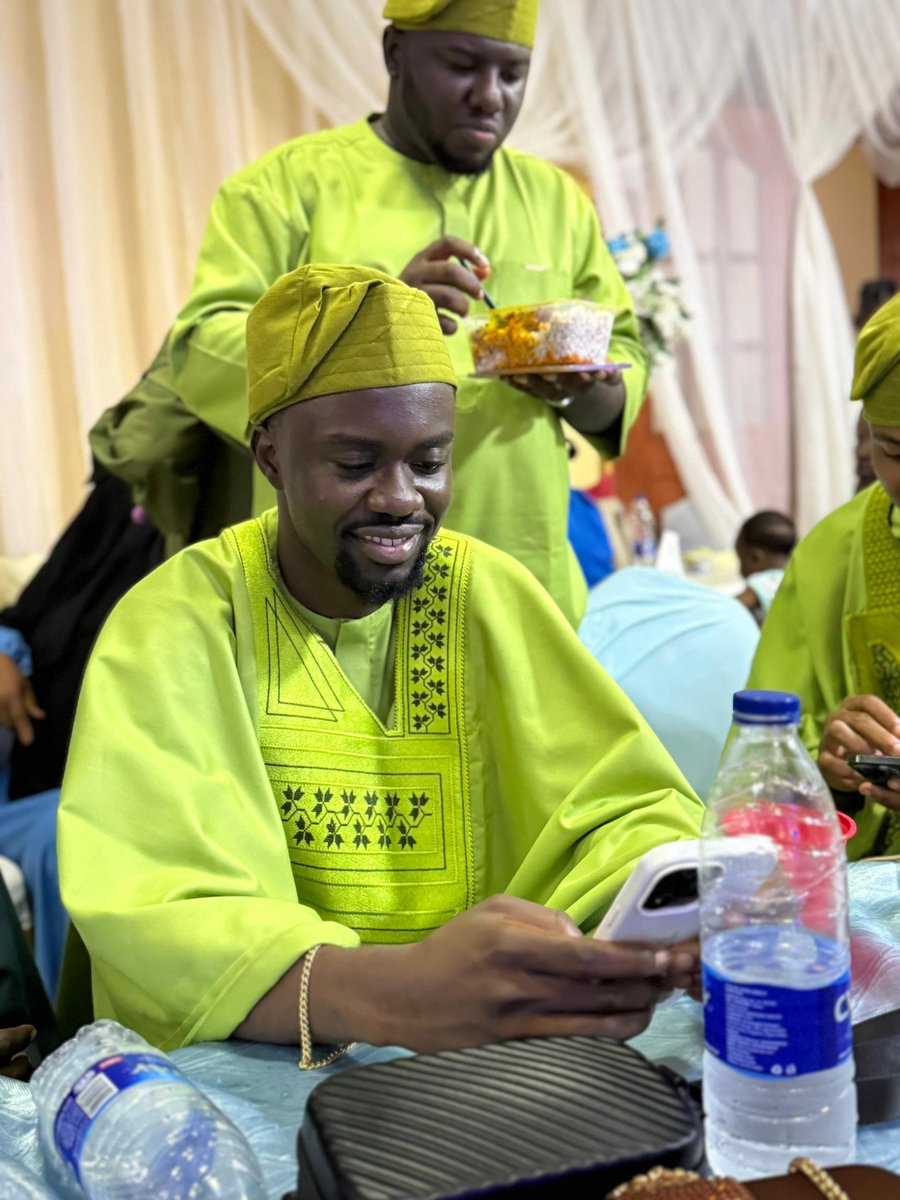 <a href="/Tunde_OD/">Tunde Onakoya</a> <a href="/Omolomo_o/">Omolomo</a> Hi <a href="/Tunde_OD/">Tunde Onakoya</a> <a href="/Omolomo_o/">Omolomo</a> 

My name is Nasirudeen and I run Nas Couture and Accessories <a href="/nascouture1/">NAS COUTURE (FASHION BRAND)</a>, a menswear (fashion) brand I started while trying to support myself through school. What began with one sewing machine has grown into a small team, taking orders and building