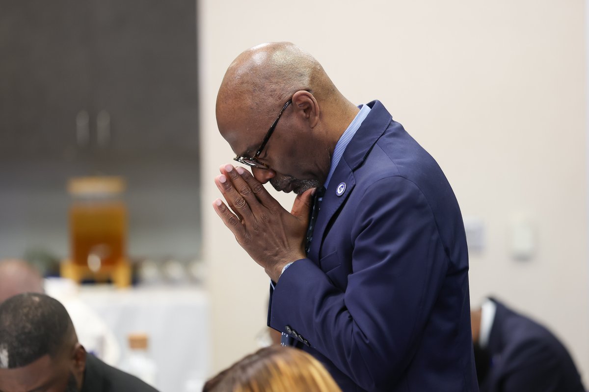 Elizabeth City State University tweet media