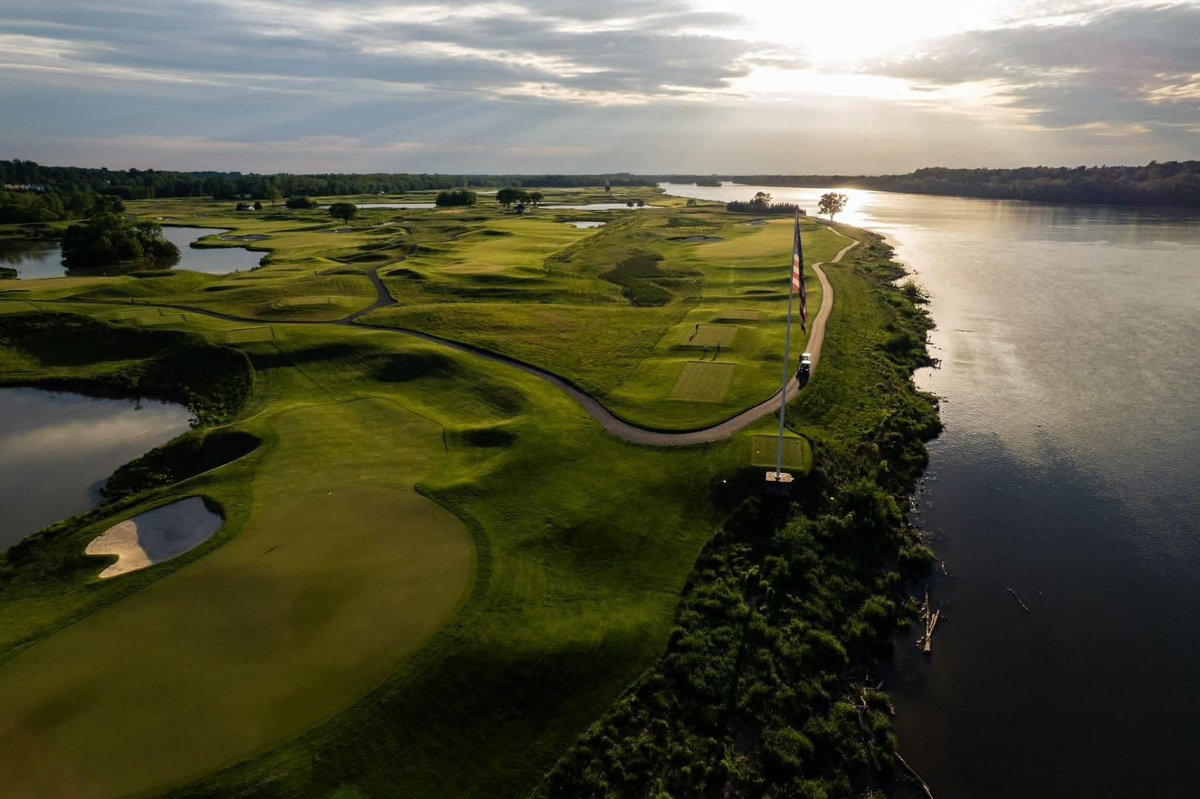 Trump Washington DC tweet media