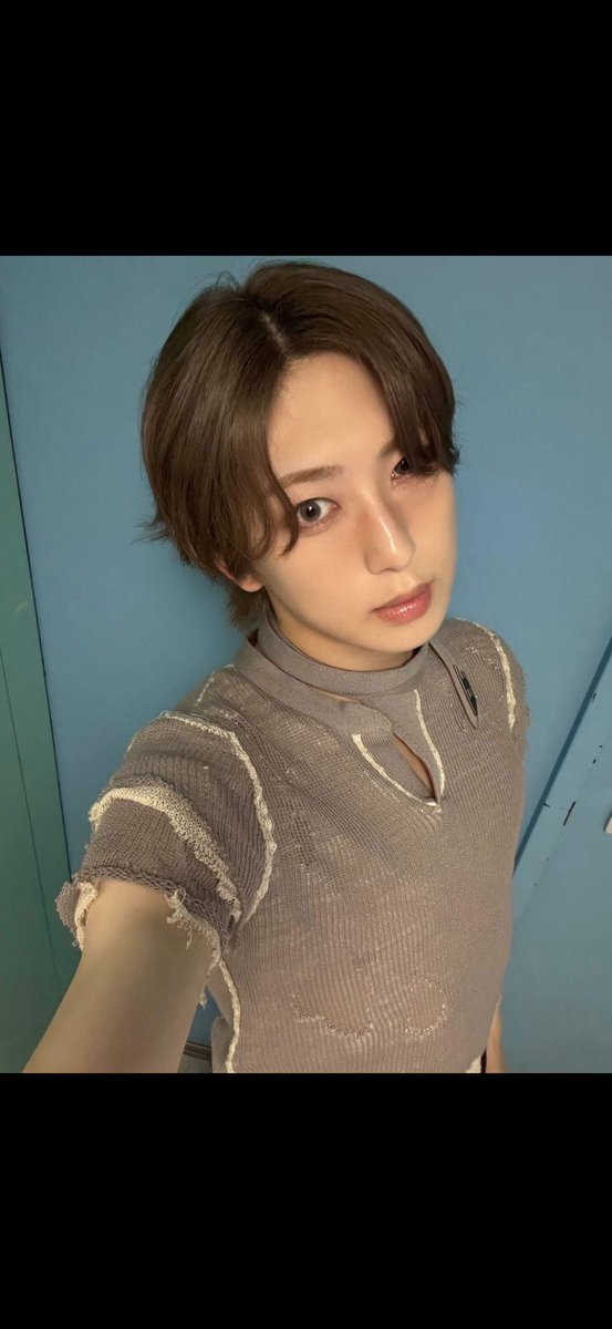 emi !! 🎸 tweet media