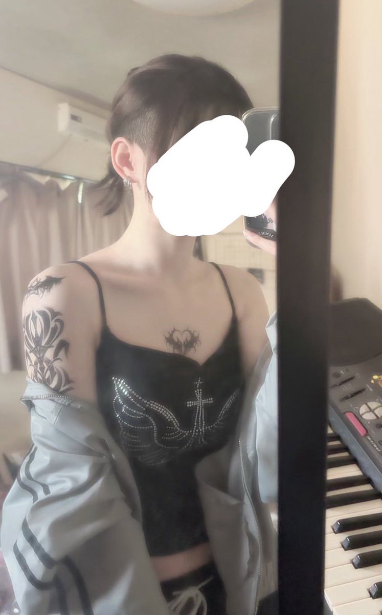 麗（うるは） tweet media