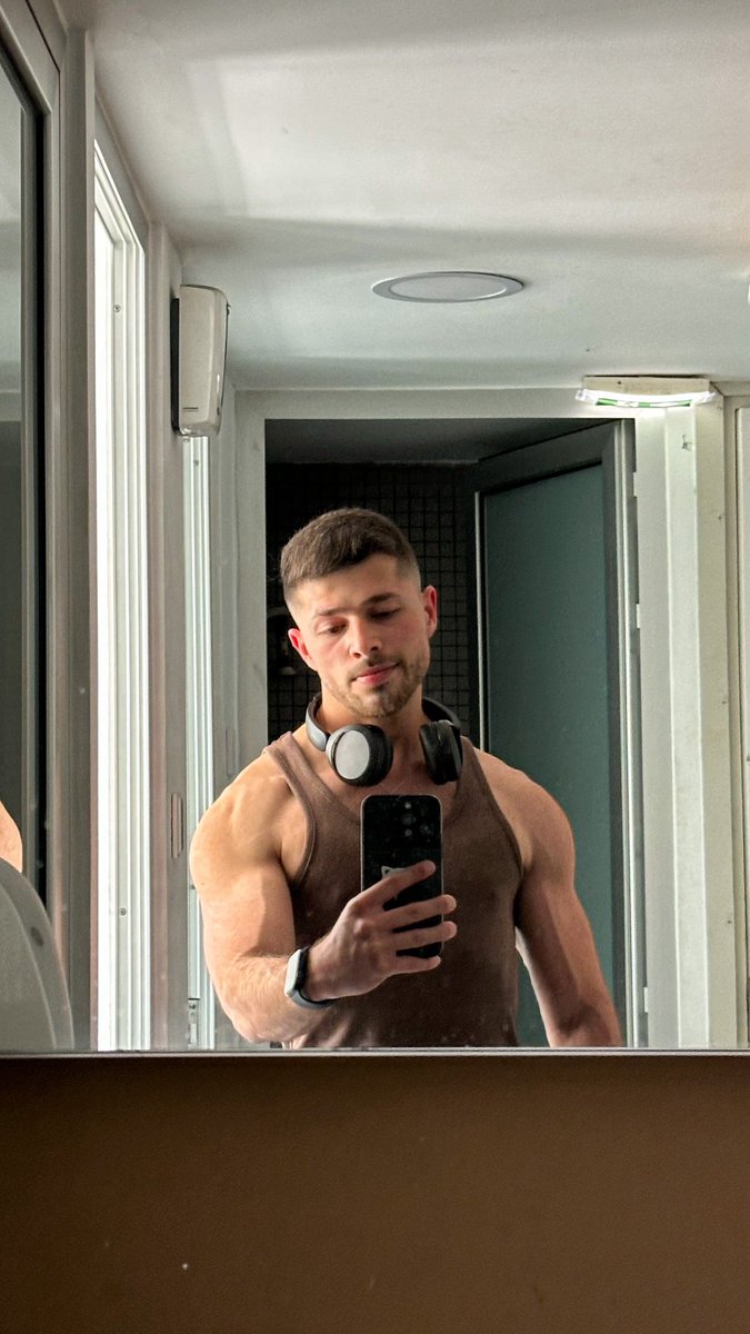 CuriouSCox🇿🇦 tweet media