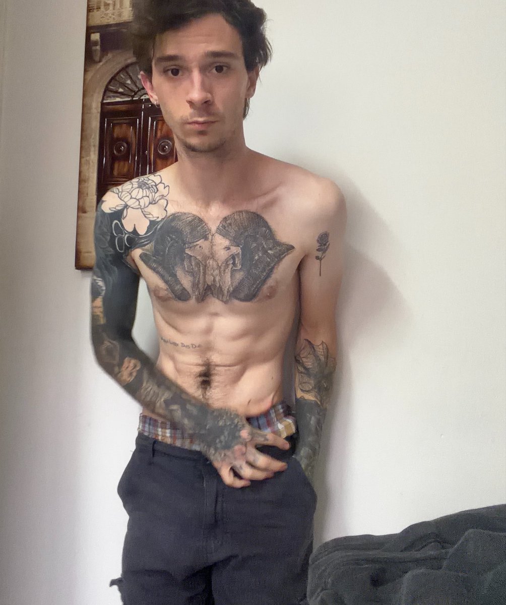 Findom Alex tweet media