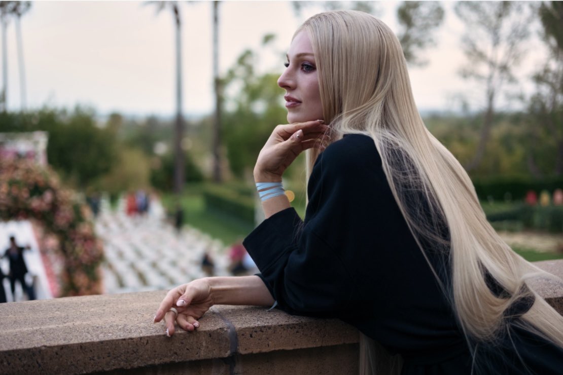 Hunter Schafer Br tweet media