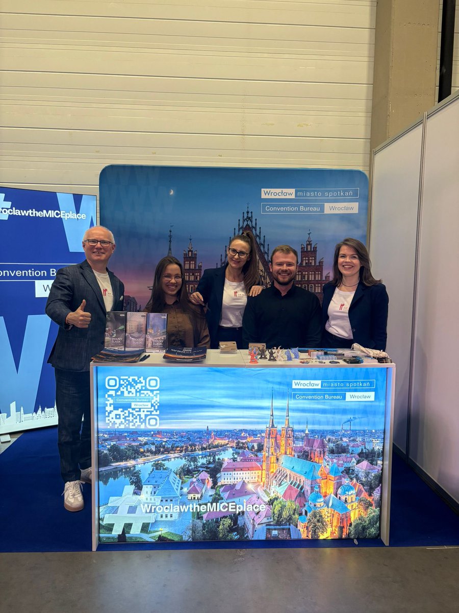 conventionwro's tweet photo. Wczoraj na Effect MICE w Łodzi 💼

Kilku­dziesięciu wystawców, dużo konkretnych rozmów i solidny networking. Na naszym stoisku promowaliśmy Wrocław jako destynację dla wydarzeń biznesowych.

Dzięki za spotkania!

#wroclawthemiceplace https://t.co/gkt49hZ1oi