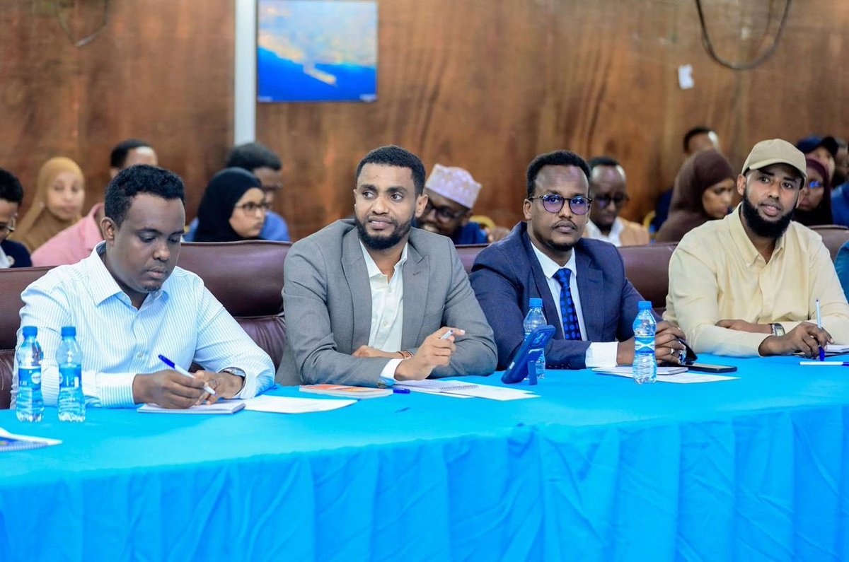 Abdullahi Sheikh Ismail (Fartaag) tweet media