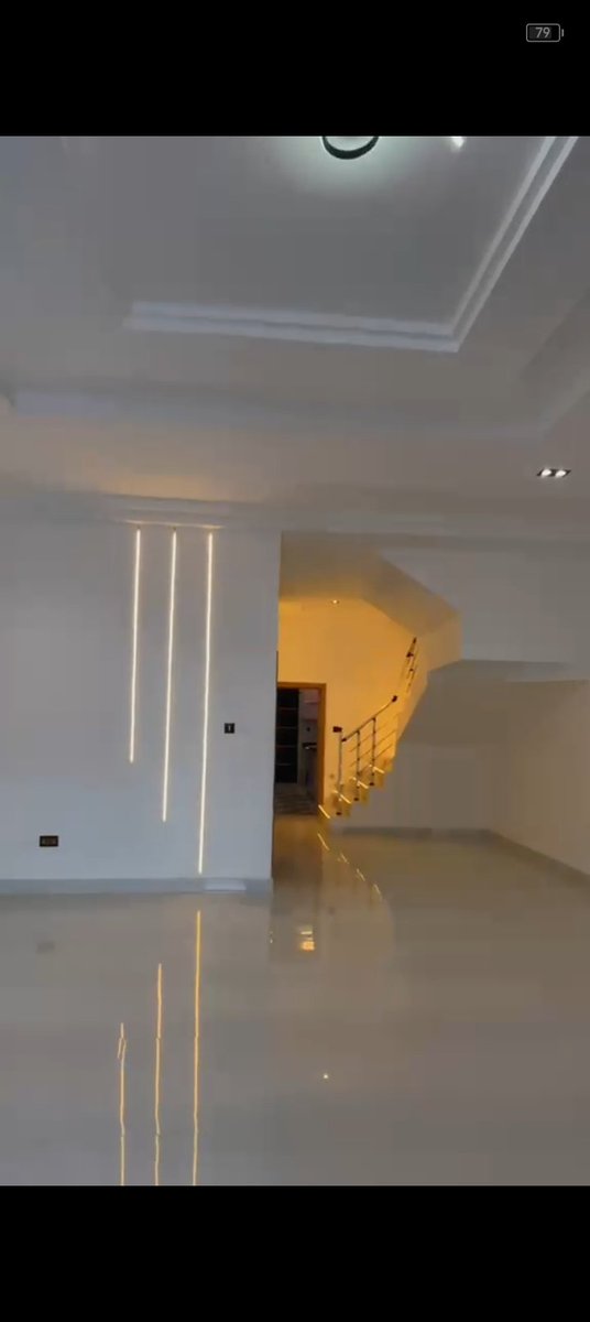 tayoolayeye's tweet photo. For sale

4 Bedrooms Semi detached duplex;
All en suite with 2 sitting rooms &amp;
Well equipped kitchen.

Price N235m

Jesus Blessing CEO John Obi Mikel The Sun Edo State Liam Rosenior Ruth BlueCo Rosemary #Chelsea #realestate #houseforsale #lagos South Africa https://t.co/aP0fQBYrBM