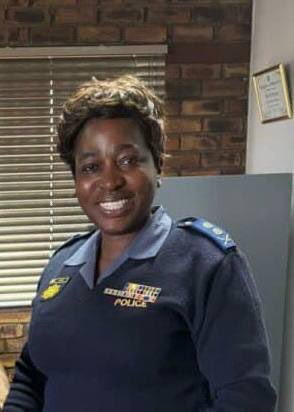 Man’s NOT Barry Roux tweet media