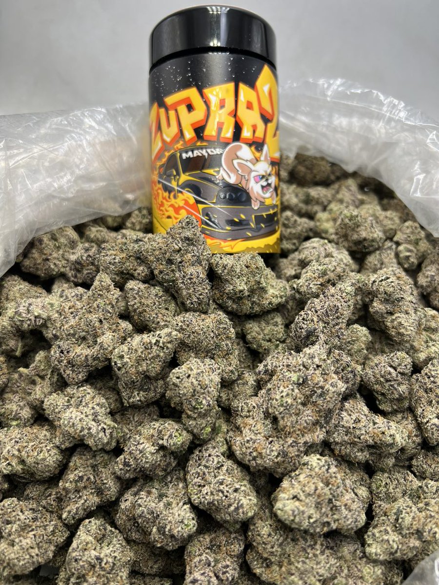 JhonnyDGasHouse's tweet photo. 1lb ........$480
2lbs ........ $800
Free shipping  to all 50+ states https://t.co/jaaue7LR4u