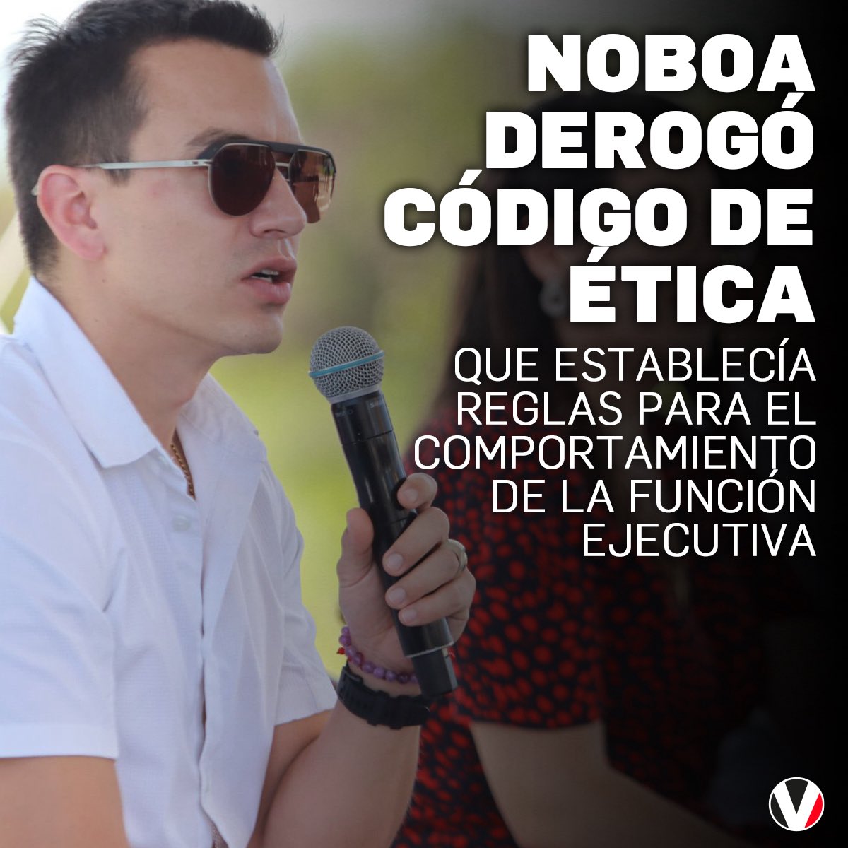 🚨Hoy al ciudadano le exigen identificarse para fiscalizar, mientras al poder le siguen quitando límites para esconderse.

🔺Noboa derogó el Código de Ética que prohibía el nepotismo, impedía pagarle a la Primera Dama con fondos públicos y limitaba el uso del avión presidencial.