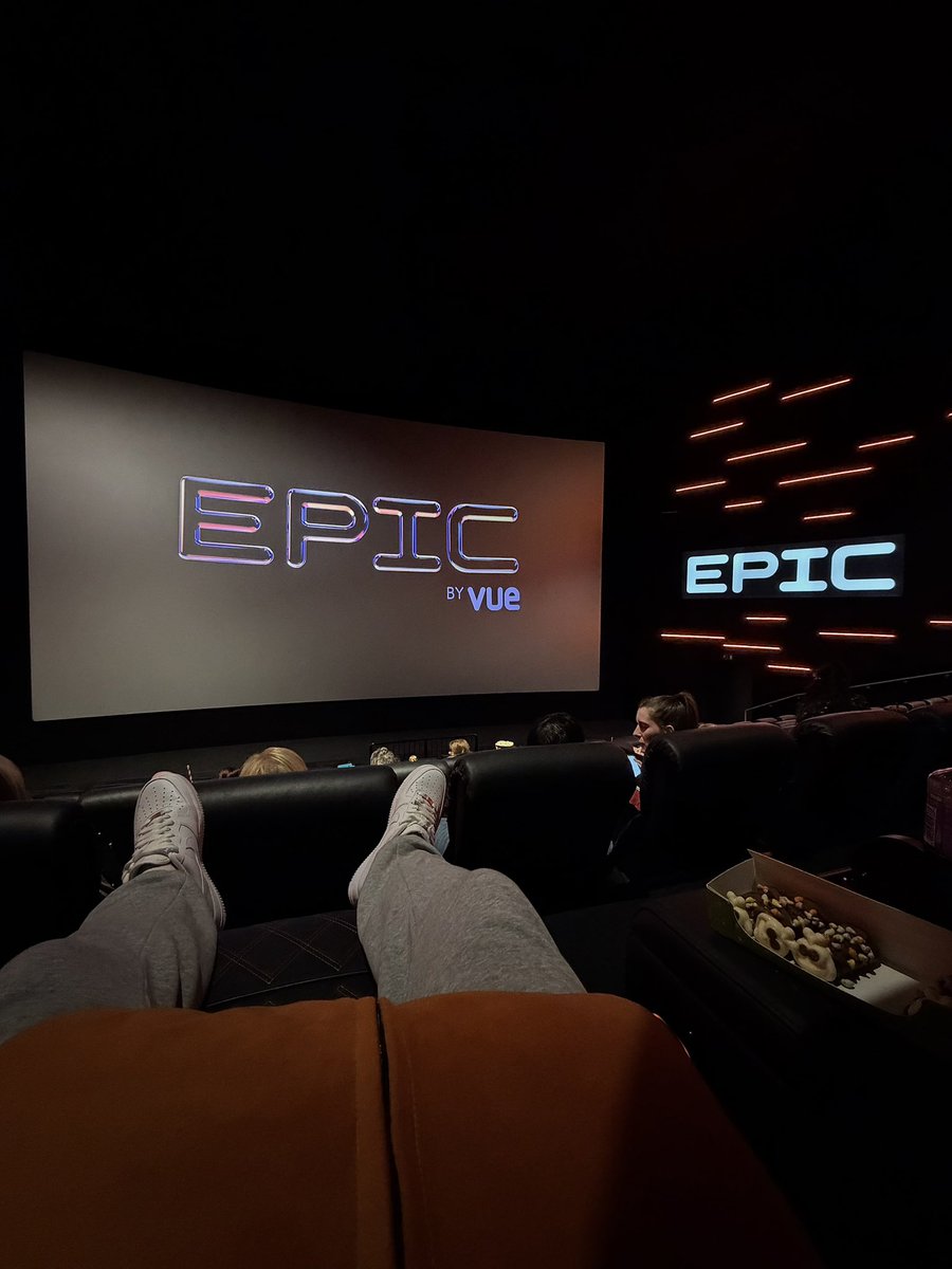 Gayfitnessukk tweet media