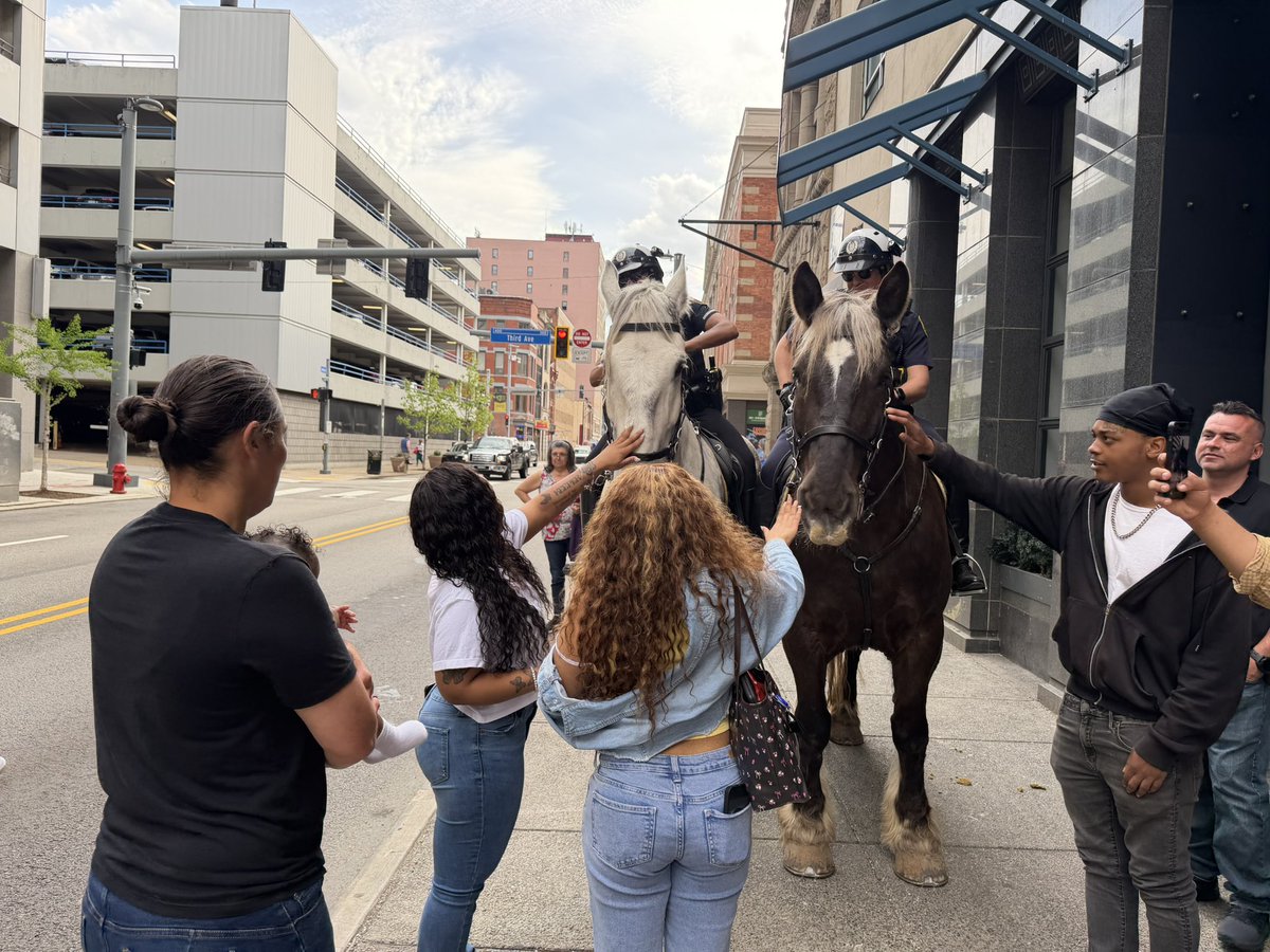 Pittsburgh Police tweet media