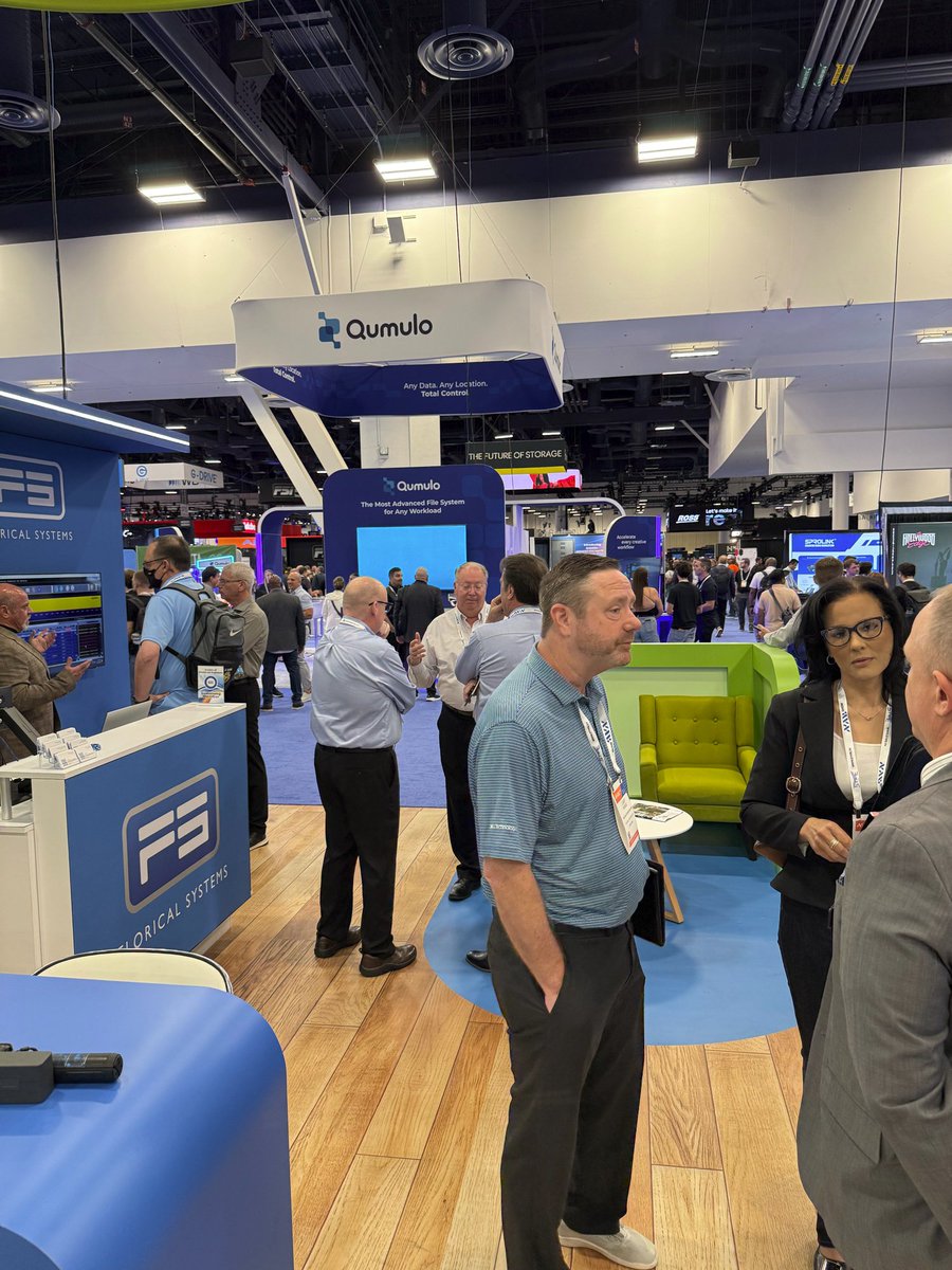 FloricalSystems's tweet photo. The highlight of NAB? The people! Thanks for visiting Team Florical.

If you didn't get a chance to catch us at NAB, our inbox is always open at sales@florical.com. 

#NABShow #FloricalSystems https://t.co/KlFtDJWVki