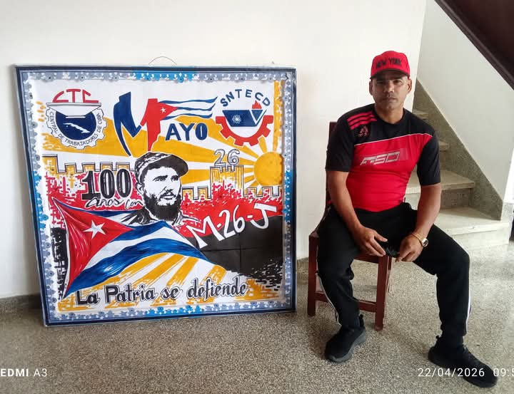 El Sindicato Nacional de Trabajadores de la Educación, la Ciencia y el Deporte se alza nuevamente con el galardón mayor en un colorido Festival de Carteles que se realiza en el Cine Yara como parte de las actividades por el Primero de Mayo.#EducaciónYara, #EducaciónGranma