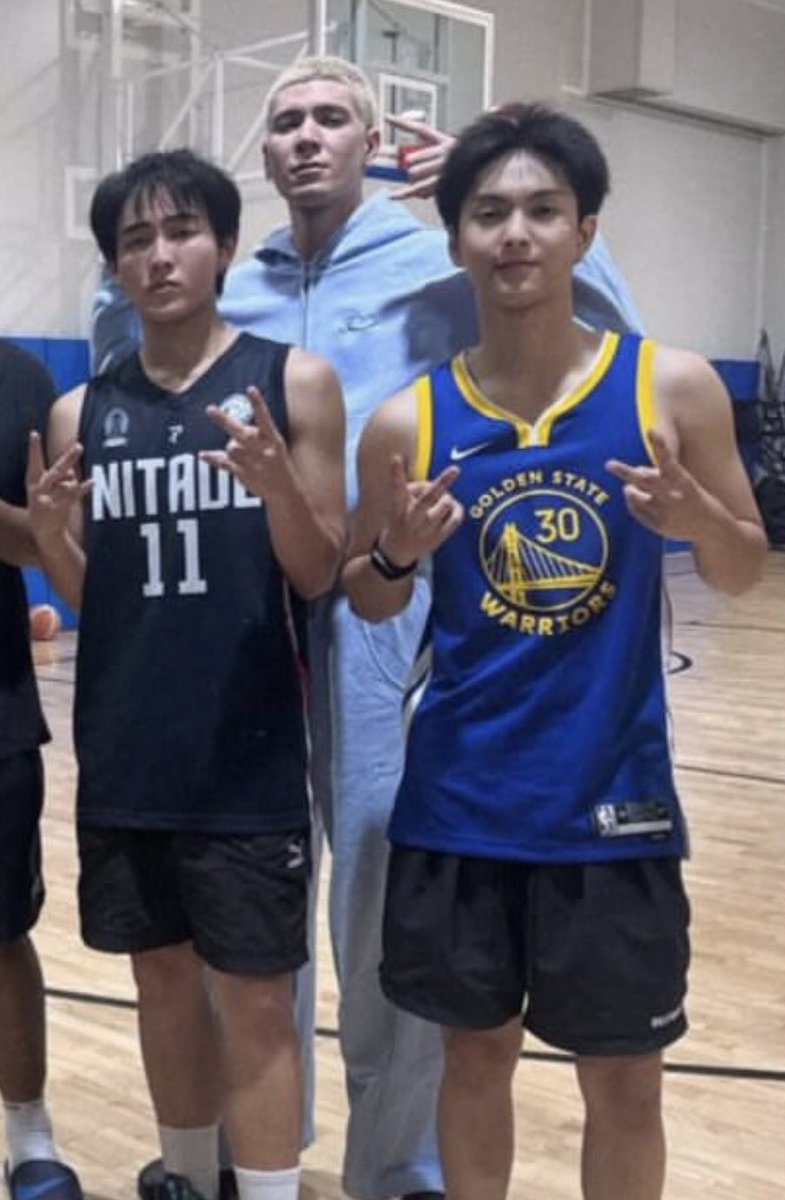 NaniCeeu ❤️ tweet media