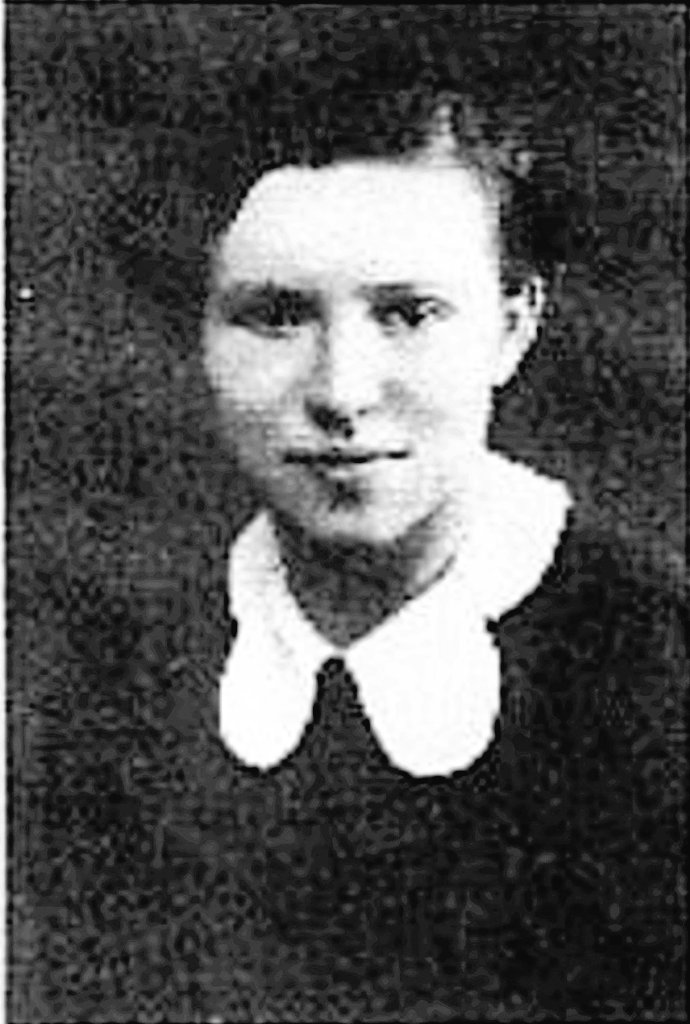 TomFromKatowice's tweet image. My name is Kazimiera Szczerbińska🇵🇱, 
a teacher and scout from Żywiec.
8️⃣3️⃣ years ago on April 2️⃣2️⃣, 1943 
I was murdered by #Germans in their #Death camp #Auschwitz at the age of 3️⃣0️⃣ only because I was a #Pole.
I survived 8️⃣4️⃣ days.
Please, #NeverForget me!
#WWII 
#genocide
