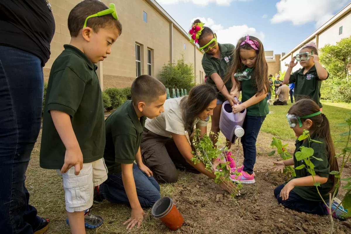 We only have one Earth! And it's everyone's responsibility. #EarthDay26 
(🌎🌍🌏)