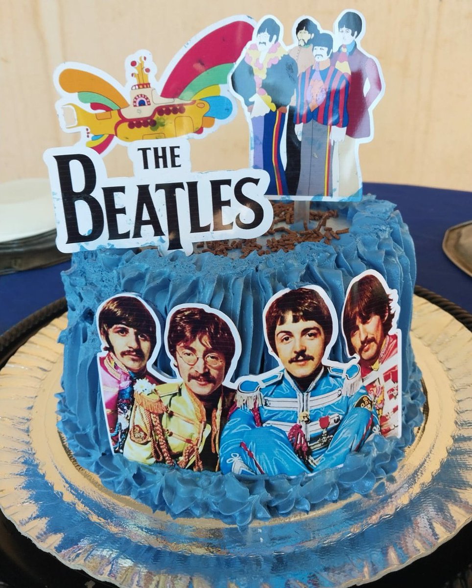 eva 🫧 tweet media