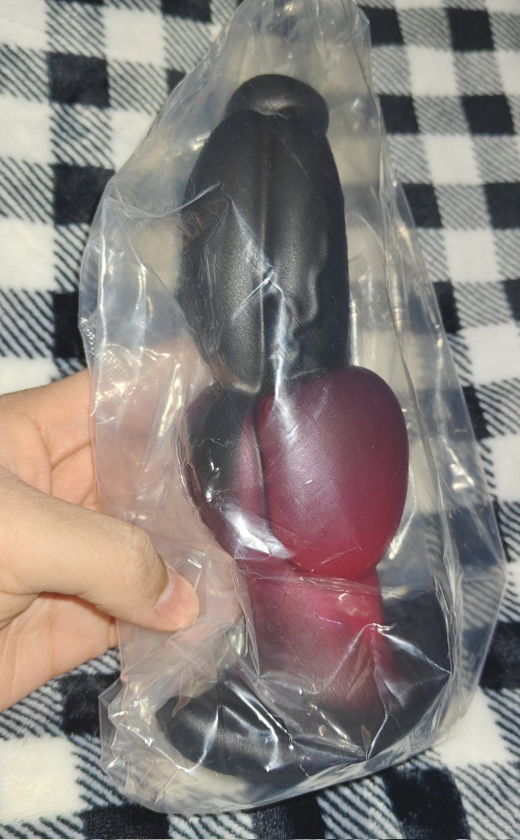 Legally_Fluffy's tweet photo. Made a new knotted friend uwu ❤️

Wore it to the mall yesterday and was so good having that knot kissing my sissy prostate the whole time.

Definitely recommend it, and thanks to @yuhaoamz for letting me test it !

Check it out here if you're interested 

https://t.co/9lx2ZlmjqJ https://t.co/jwbHHlJRPL