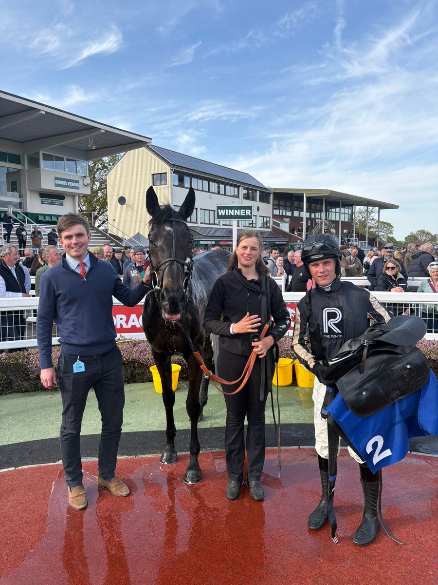 PFNicholls's tweet photo. Jena dβOudairies just holds on to win in a driving finish @TauntonRacing under Freddie Gingell. Congratulations to her owners Giraffa Racing. Well done to all the team that work with her at home. #winner93 #paulnichollsracing #teamditcheat #feedyourdesiretowin @REDMILLSHorse https://t.co/hW1VDI4E2t
